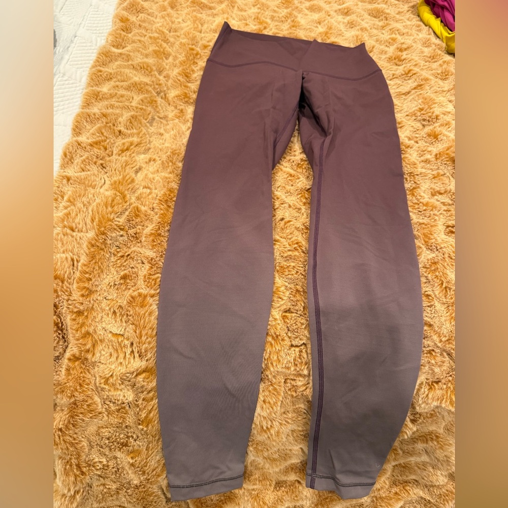 Ombré Lululemon leggings wunder under
